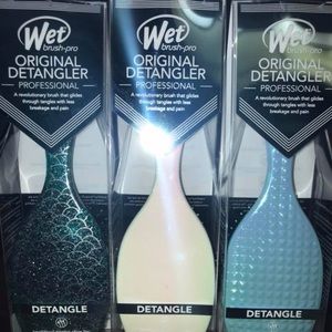 Wet Brush Mermaid 🧜🏼‍♀️ Inspired